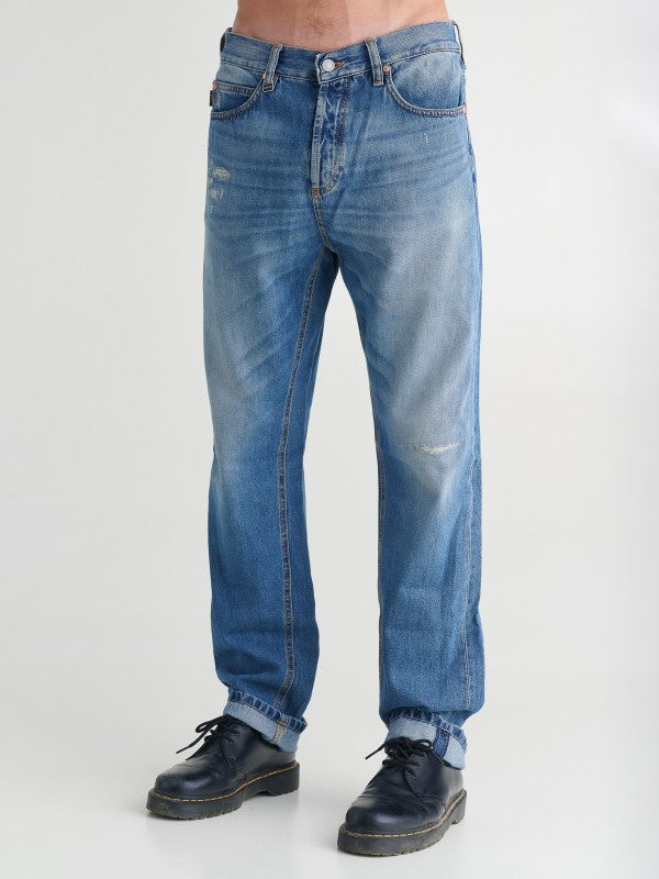 JEANS MARTIN - STAFF Gallery