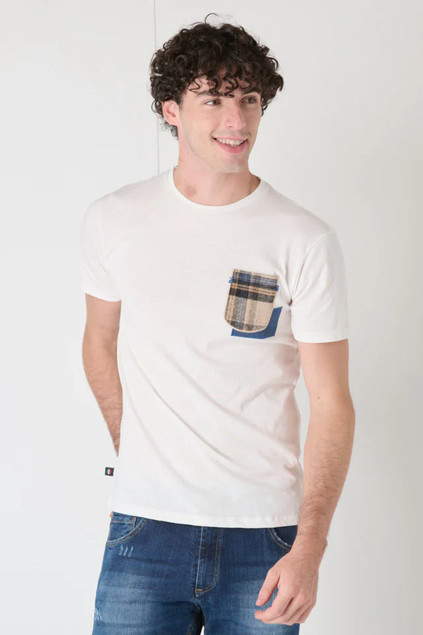 T-SHIRT CON TASCHINO - V2